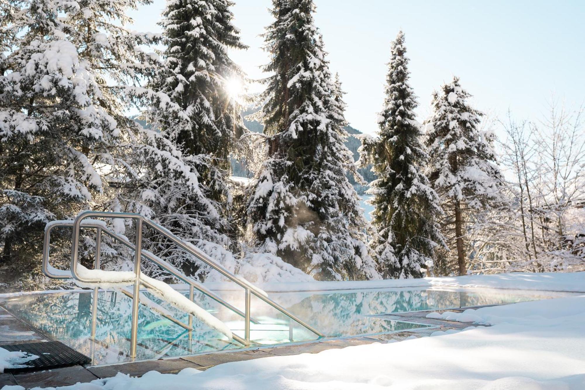 Das Ronacher Thermal Spa Hotel Bad Kleinkirchheim Bagian luar foto