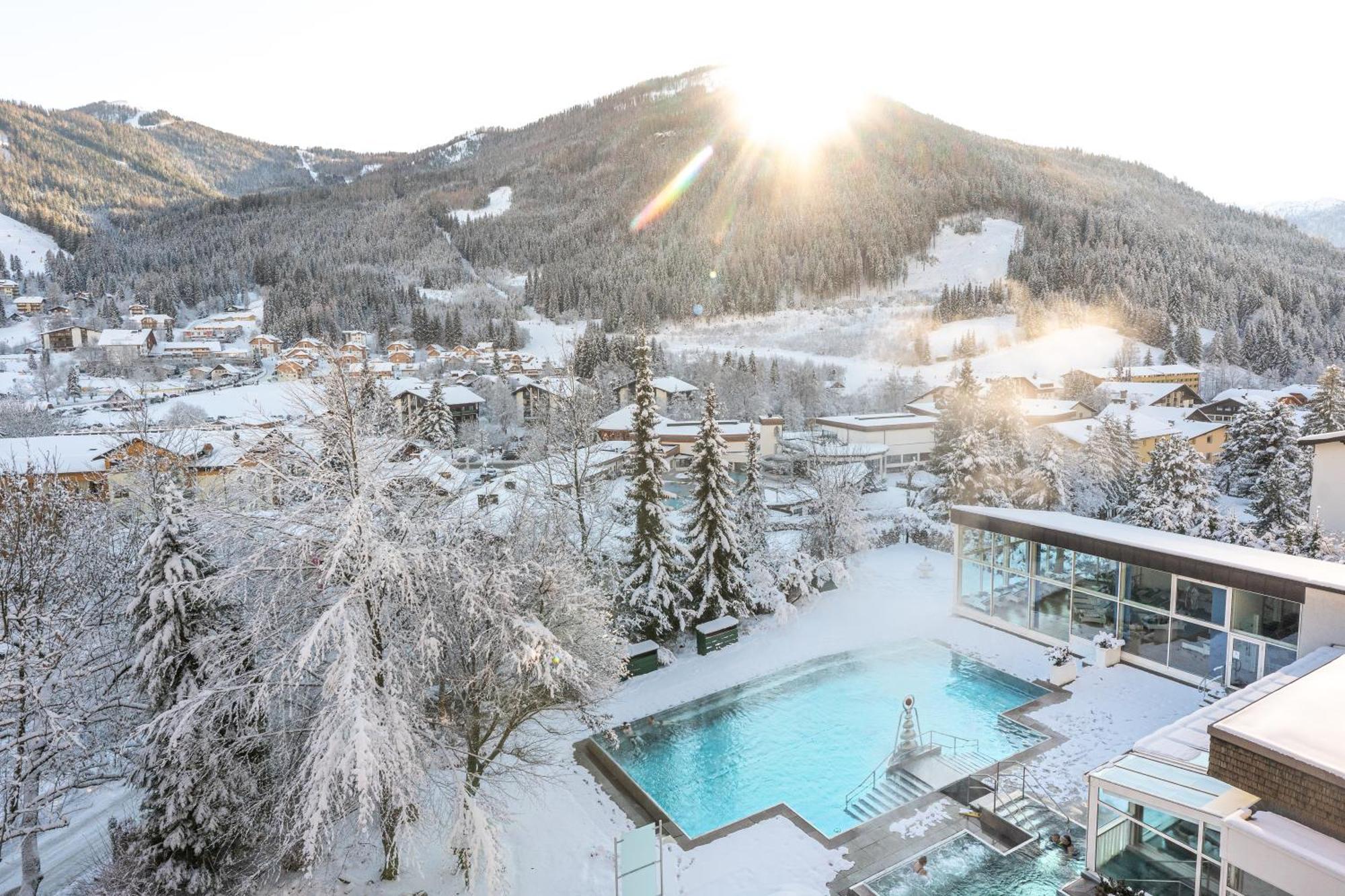 Das Ronacher Thermal Spa Hotel Bad Kleinkirchheim Bagian luar foto